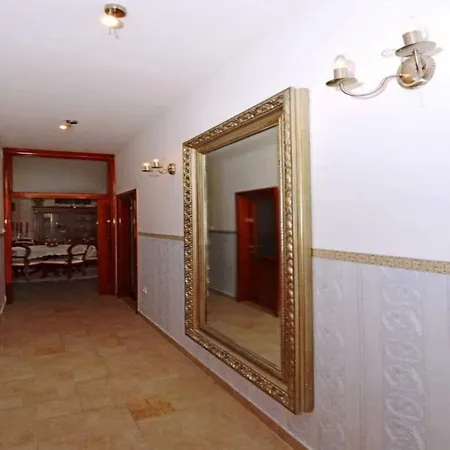 Bepe - Three Bedroom With Sea View 公寓 *