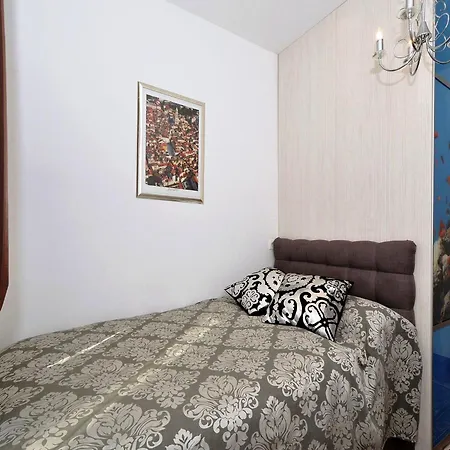 Bepe - Three Bedroom With Sea View Daire Split
